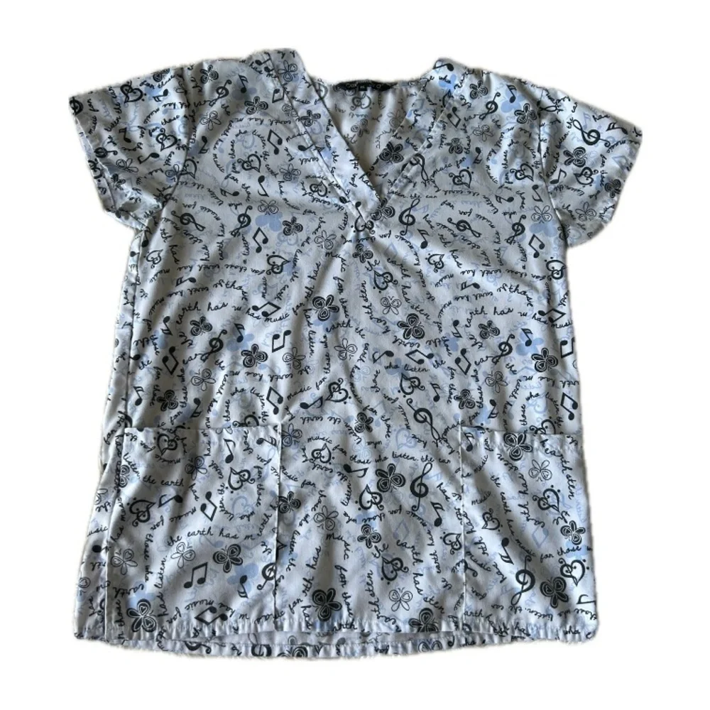 Cassandra O Music Print Woman’s XS Scrub Top - Picture 1 of 6